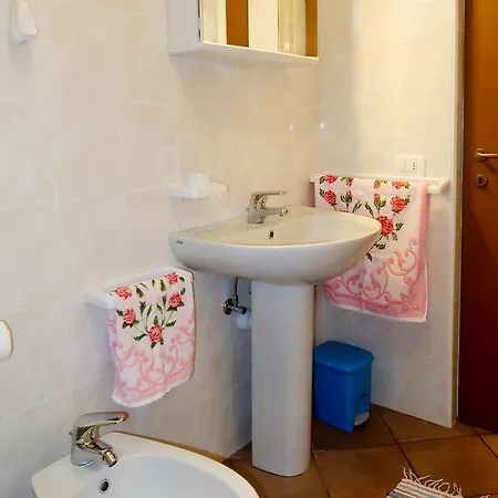 Casa Angelo 324s